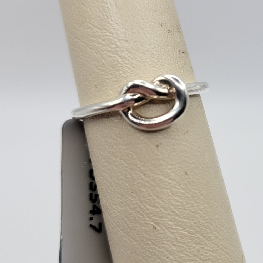 NWT Sterling Silver Knot Ring 925 Size 7 Minimalist Promise Band